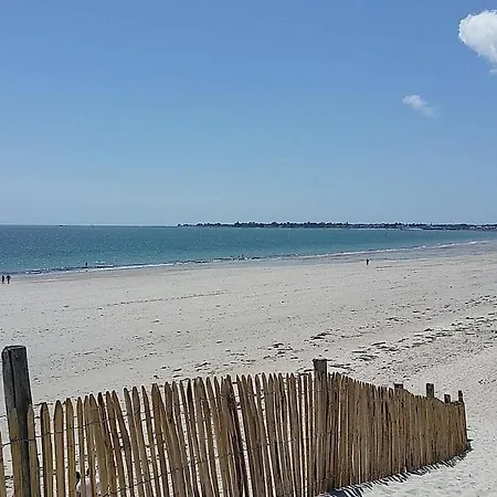 T3 Avec Piscine En 4 Etoiles *