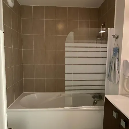 T3 Avec Piscine En 4 Etoiles Bénodet